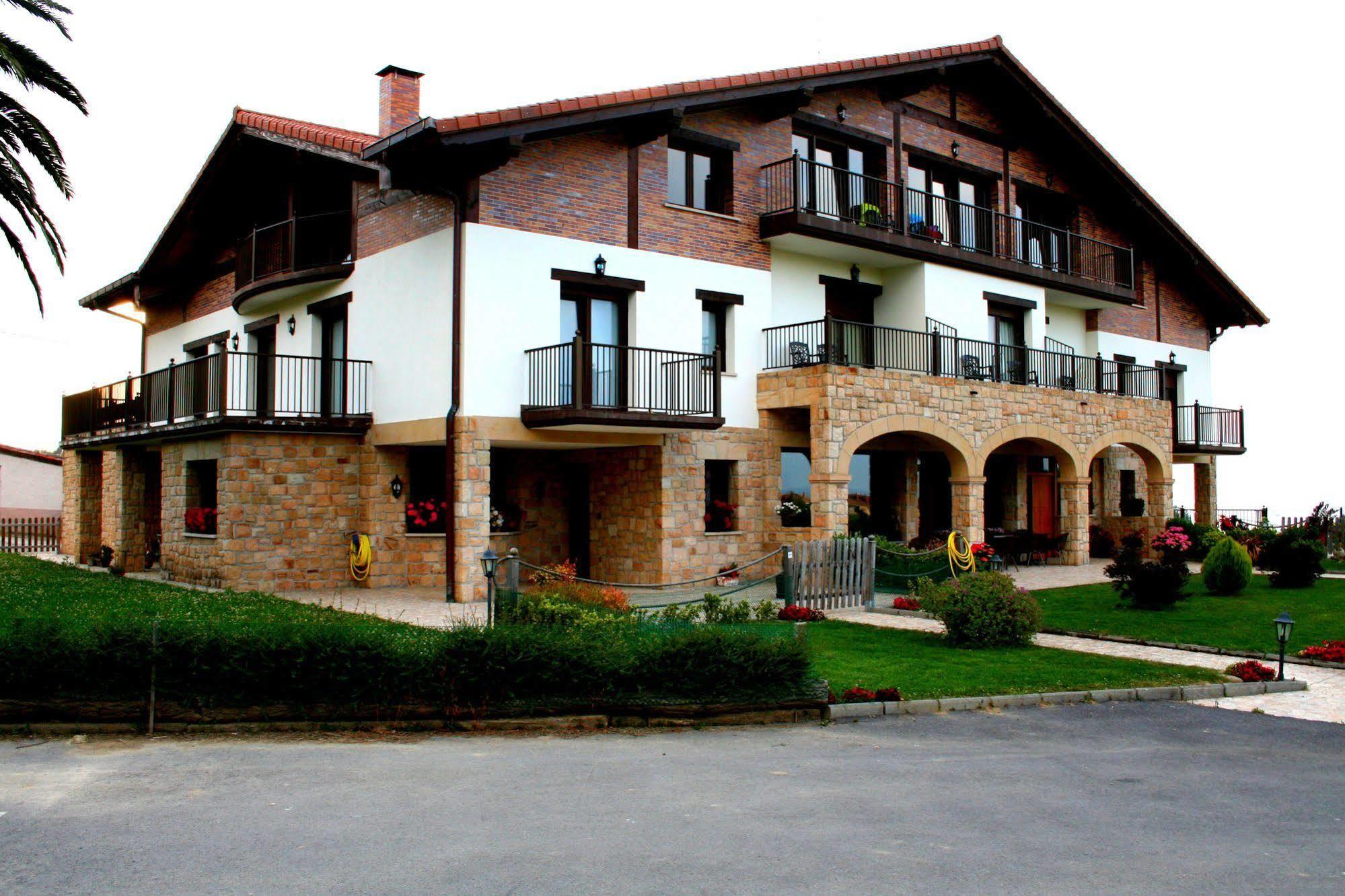 Gasthaus Usotegi Getaria Exterior foto